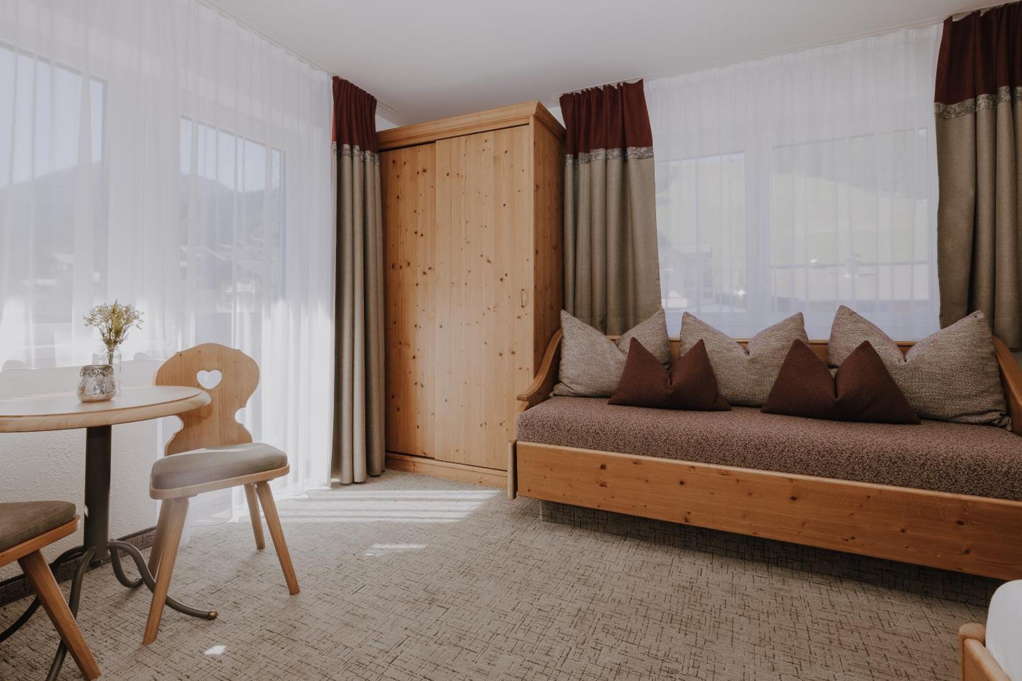 B&B Hotel Die Bergquelle Flachau Bilik gambar